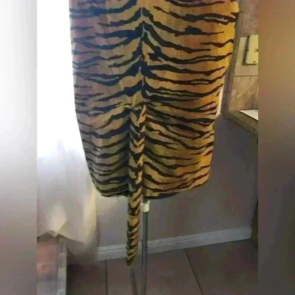 Handmade tiger? tigress? feline Youth Children Halloween Costume Youth Medium?